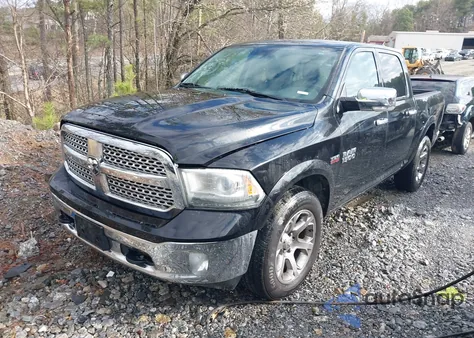 2015 Ram 1500 Laramie z USA, uszkodzony, nr VIN 1C6RR7NT2FS767815